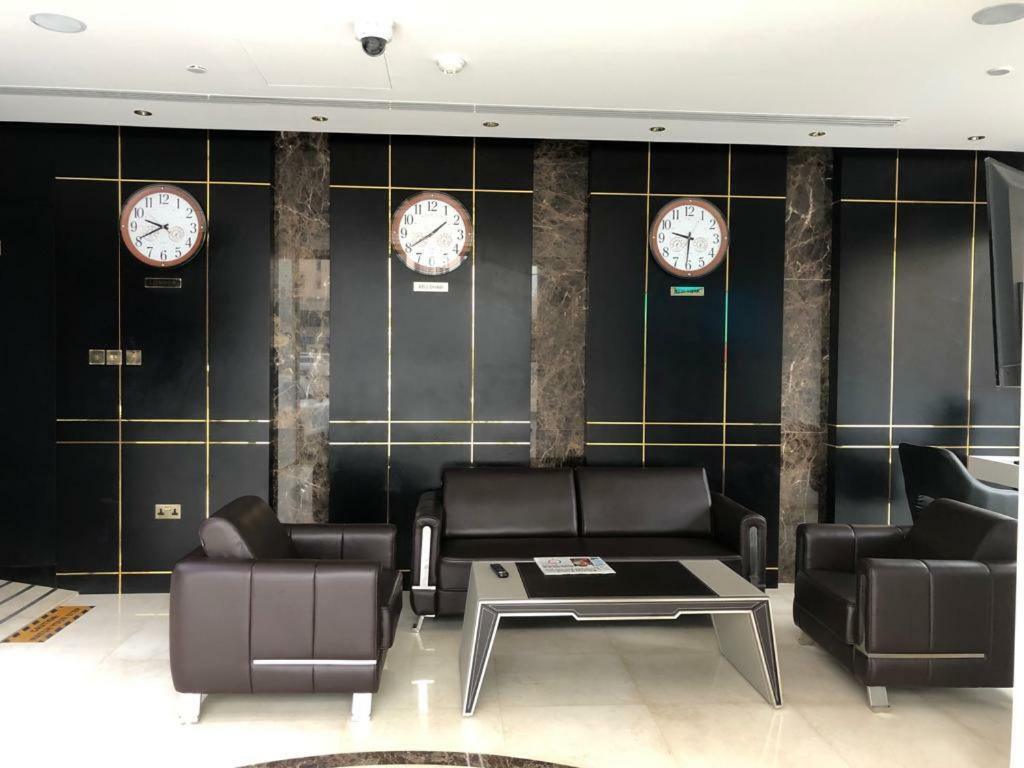 Flamingo Hotel Apartmentアブダビ エクステリア 写真